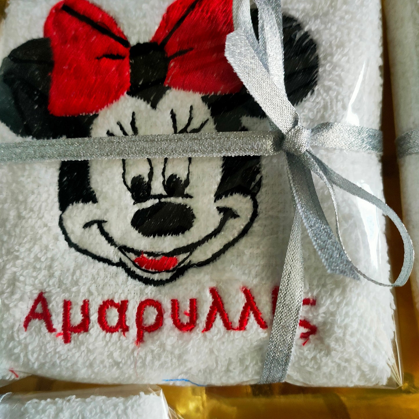 Hand Towels embroidery