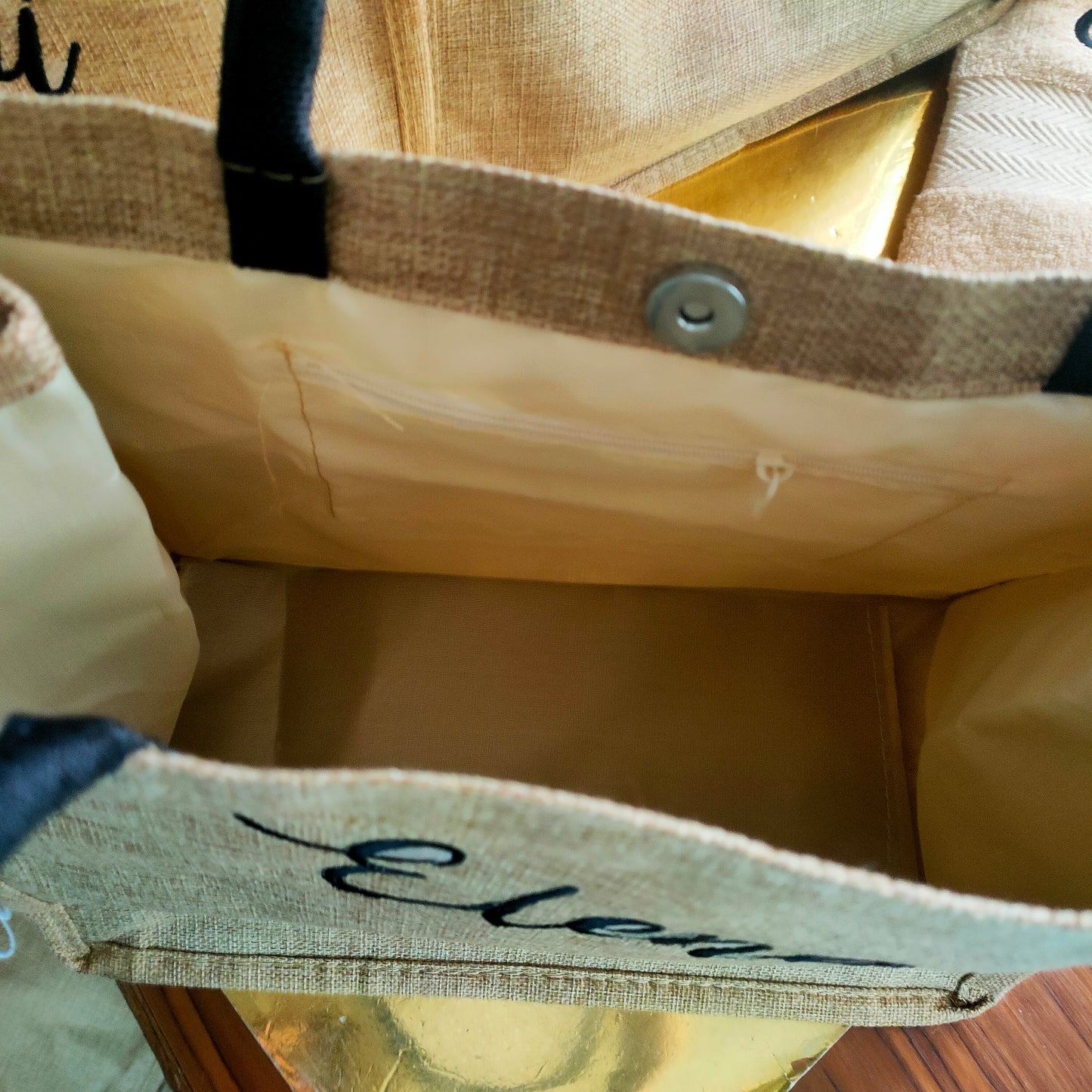 Tote bag embroidery