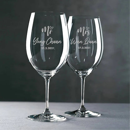 Engraved Personalised wine glasses